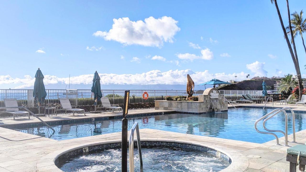  | Maui Westside Presents: Whaler 420 - Best location in Kaanapali beach