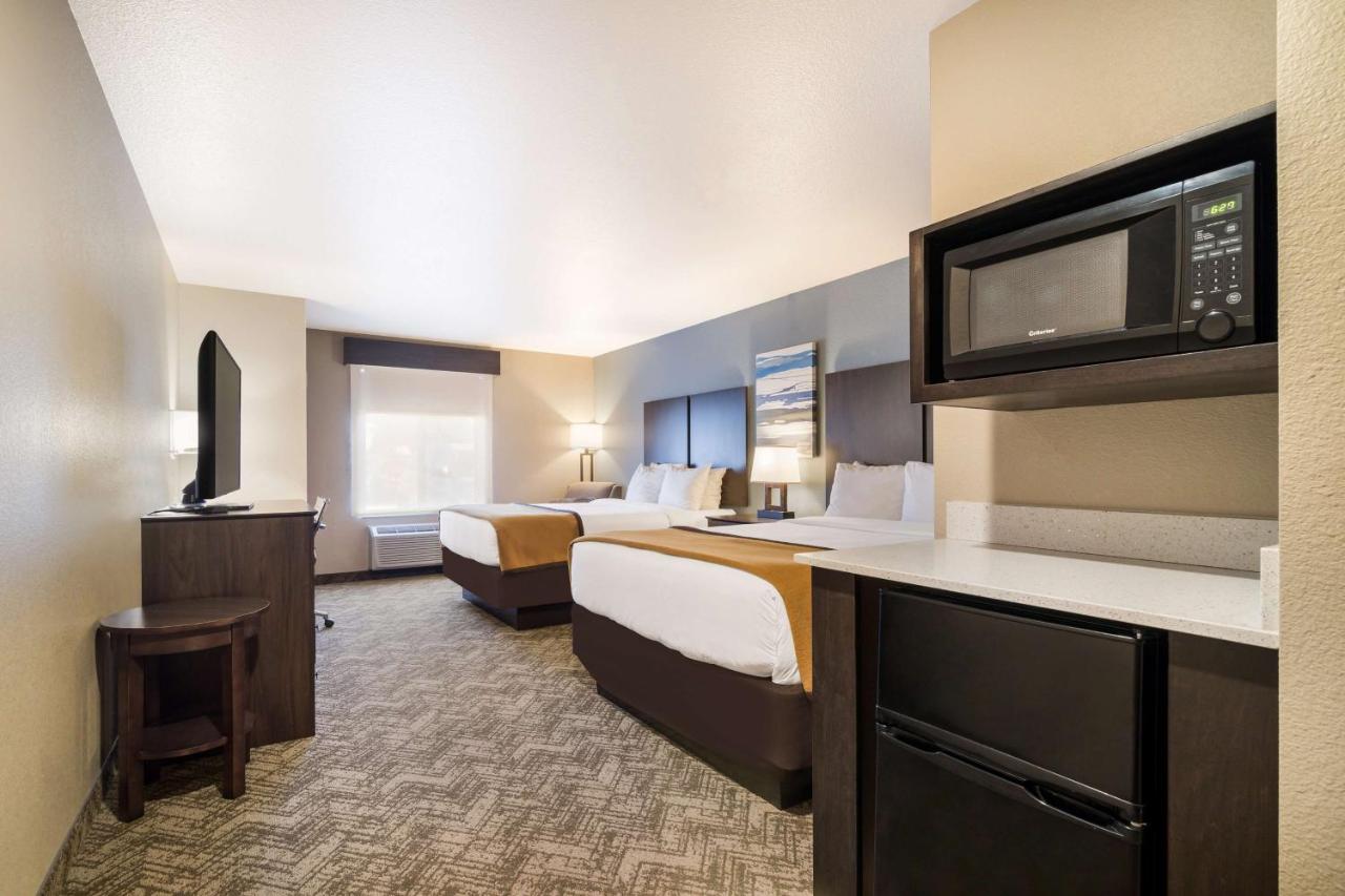 Queen Room with Two Queen Beds at Best Western Golden Spike Inn & Suites
