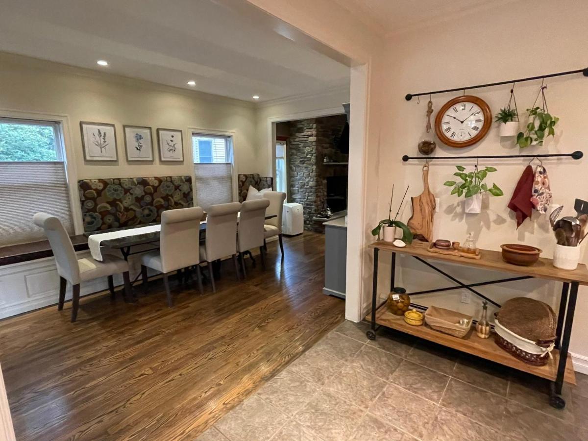 | TheGoshenGetaway-HotTub-FirePit-PetFriendly