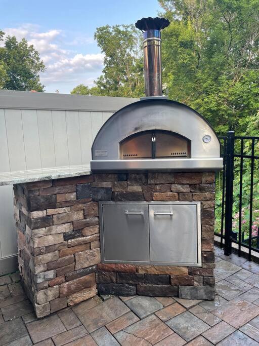 | TheGoshenGetaway-HotTub-FirePit-PetFriendly