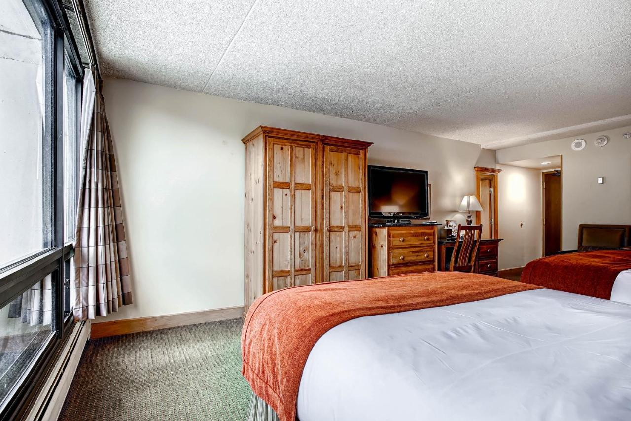 Lodge Queen Room at Keystone Lodge & Spa, A Vail Resorts Property