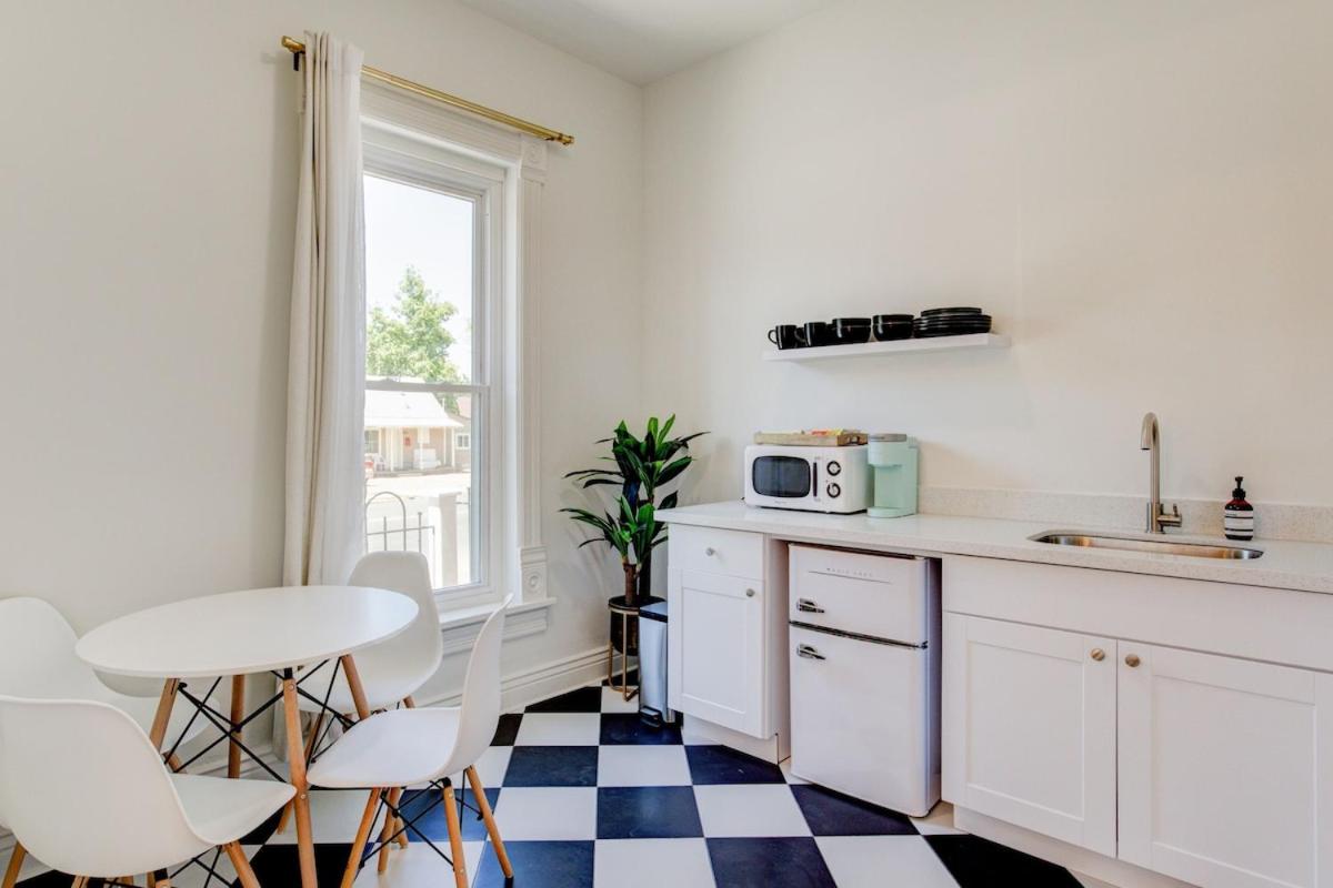  | Suite 1 Historic Art City Inn