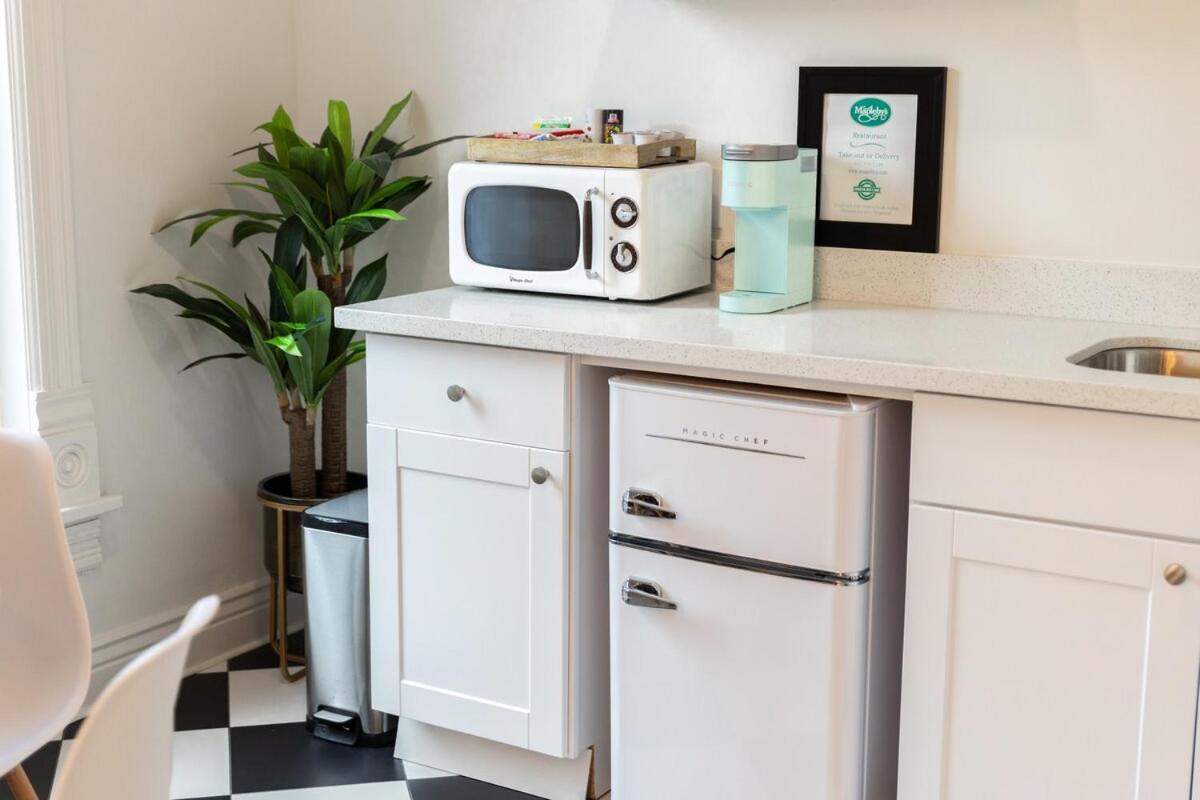  | Suite 1 Historic Art City Inn