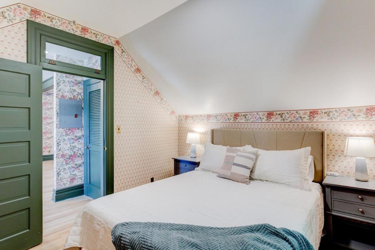 | Suite 2 Historic Art City Inn
