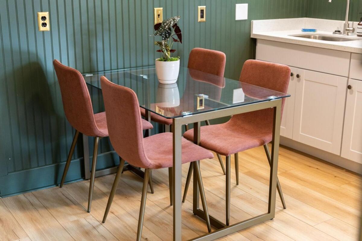 | Suite 2 Historic Art City Inn