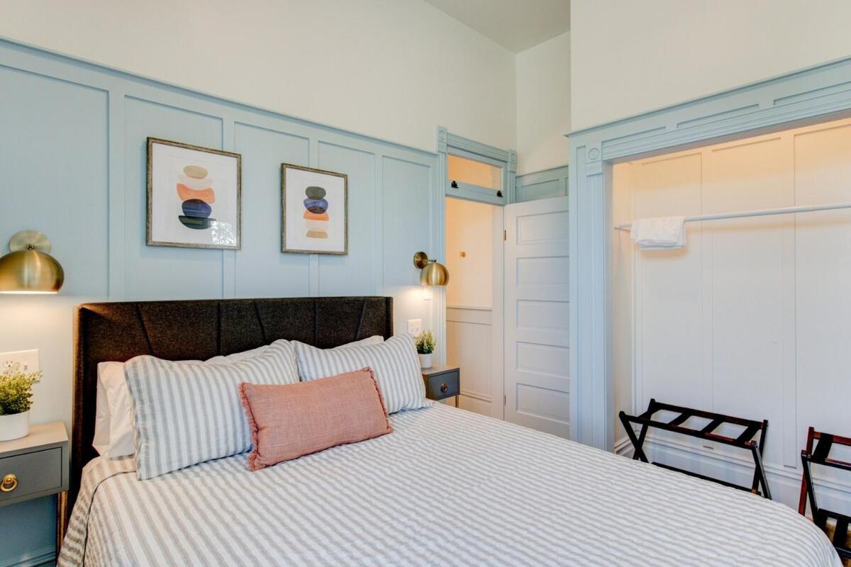 | Suite 3 Historic Art City Inn