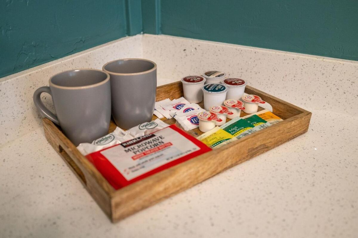 | Suite 6 Historic Art City Inn