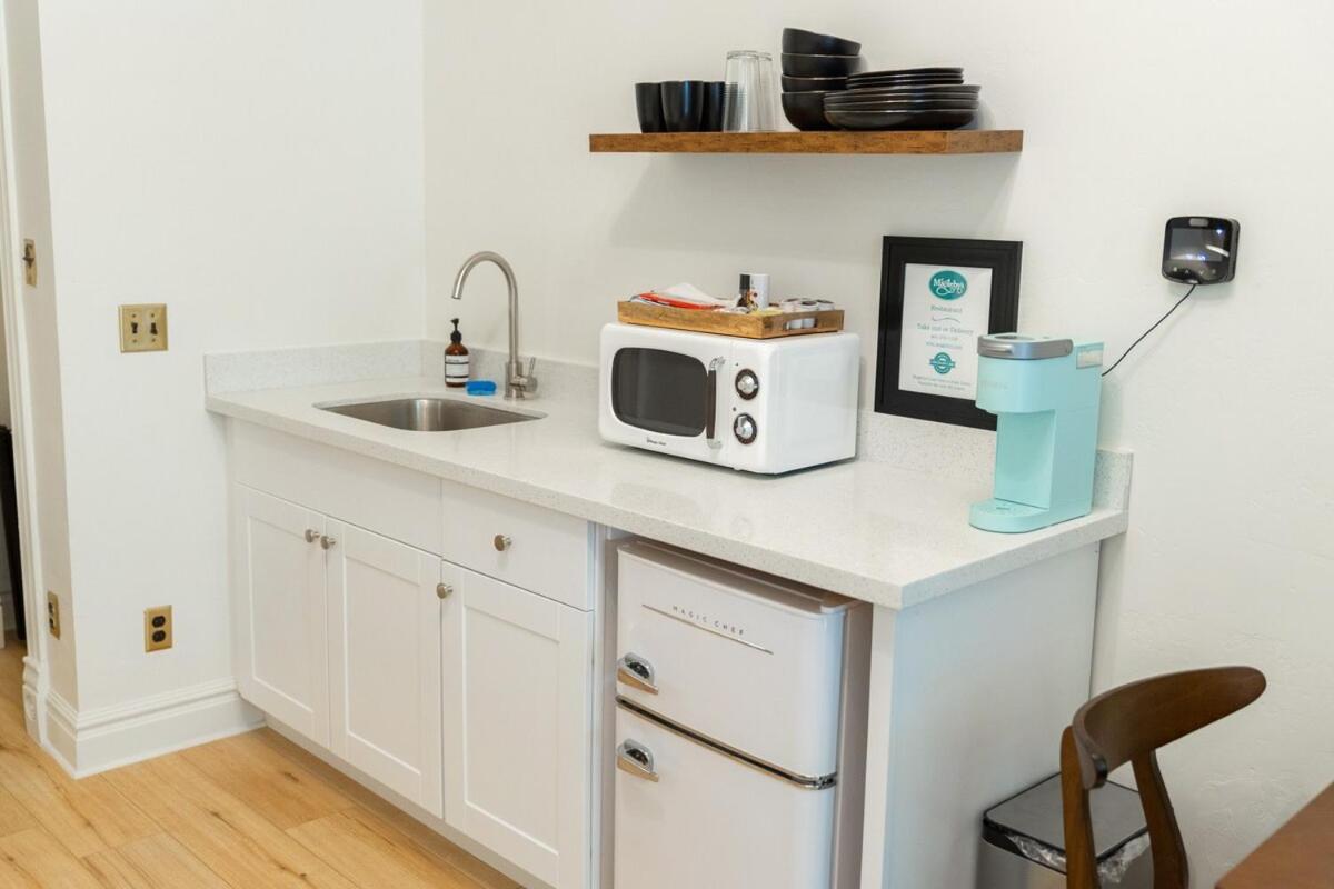 | Suite 5 Historic Art City Inn