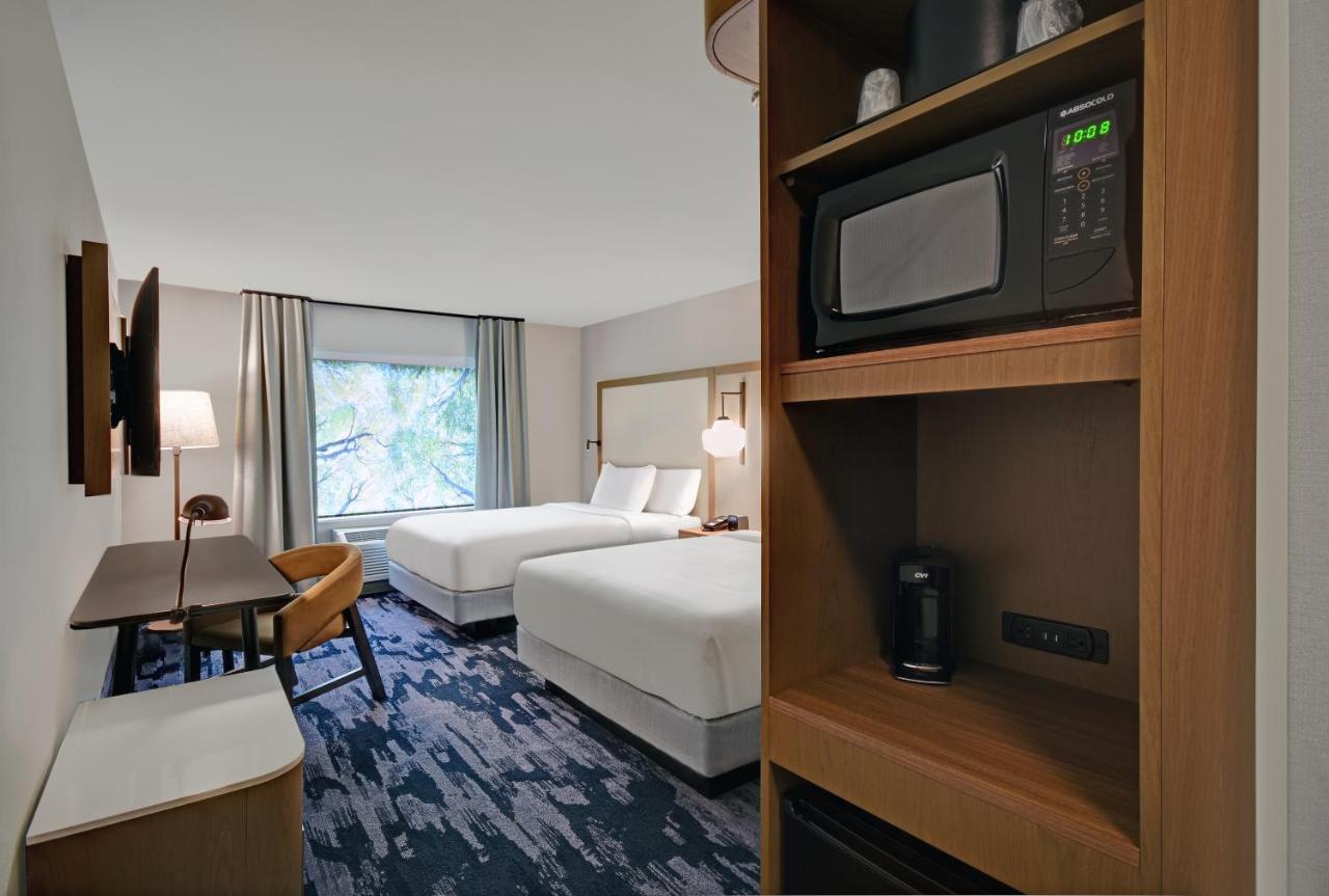 | Fairfield by Marriott Inn & Suites Norfolk