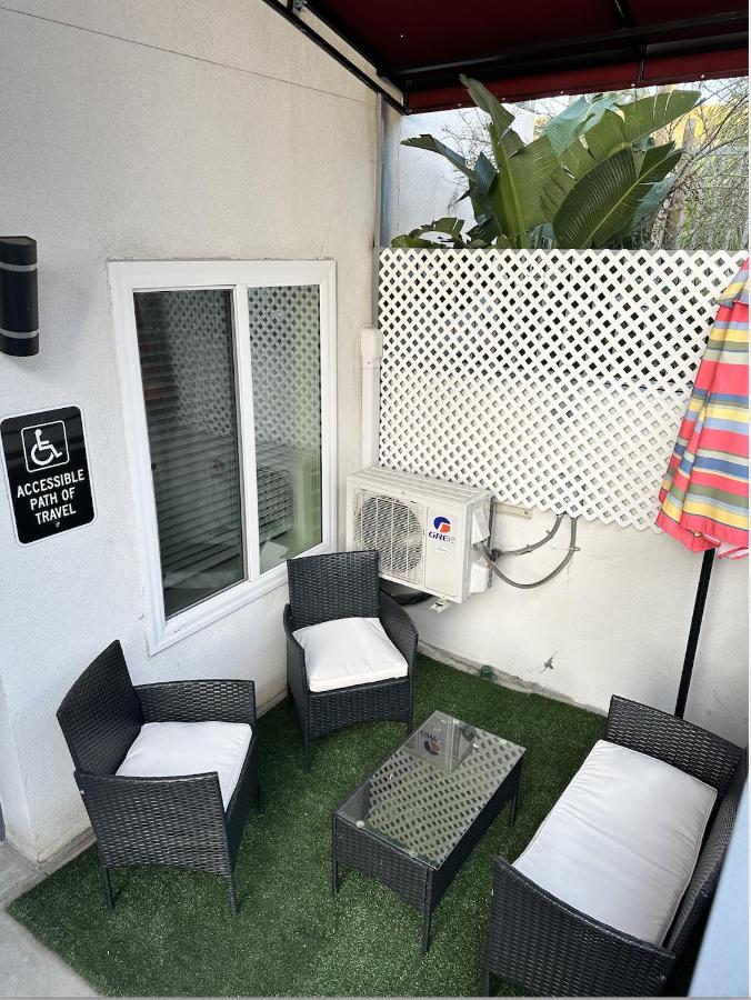  | Studio with Private Entrance next to Balboa Park