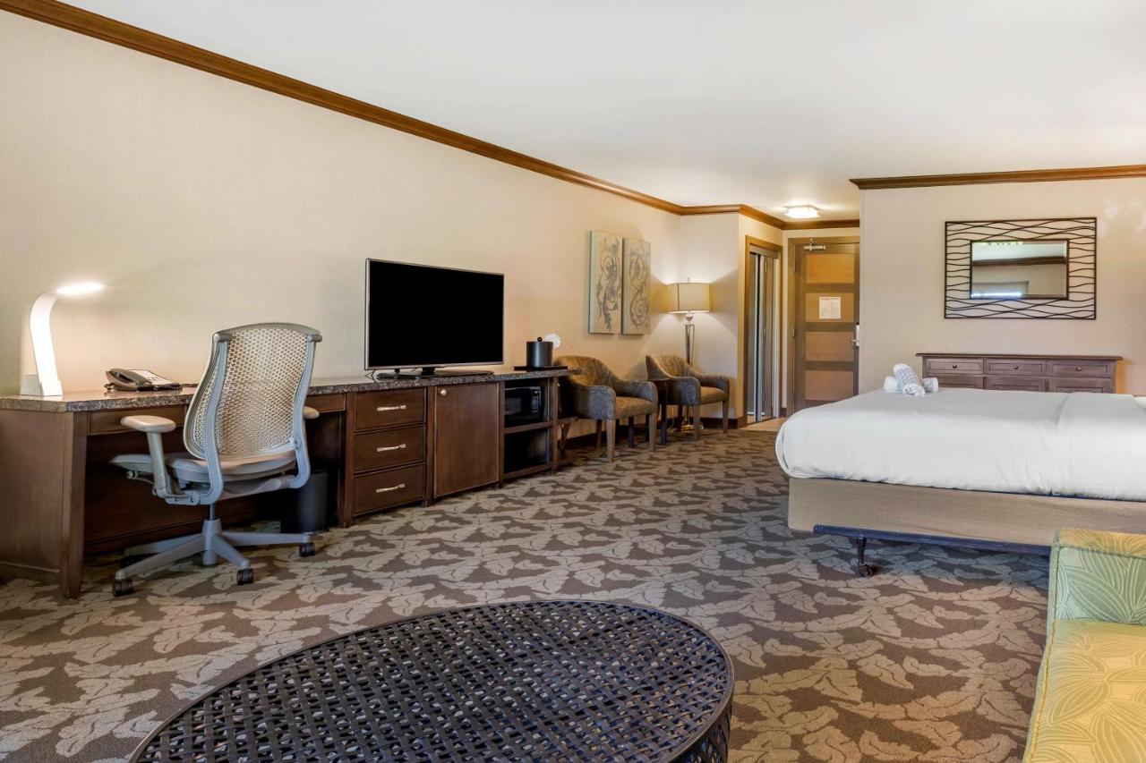  | Best Western Plus Island Palms Hotel & Marina