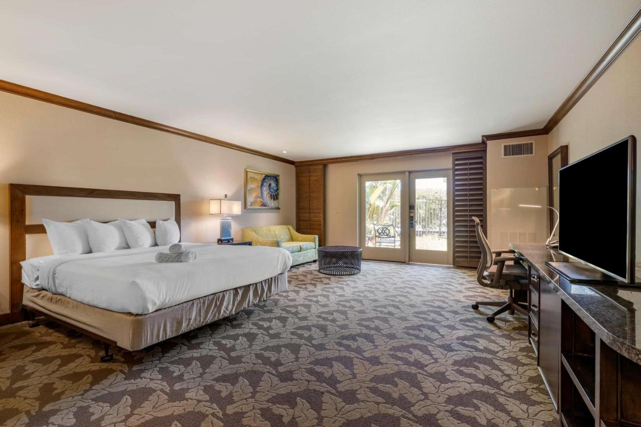 Superior King Room at Best Western Plus Island Palms Hotel & Marina