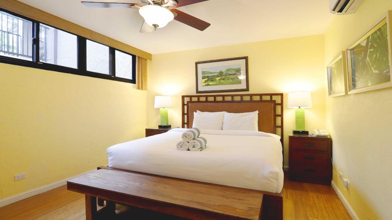 | Papakea K303 2bed/2bath stunning ocean & pool views
