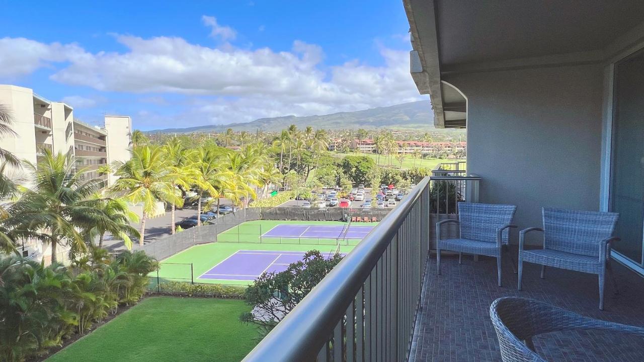  | Maui Westside Presents: Whaler 420 - Best location in Kaanapali beach