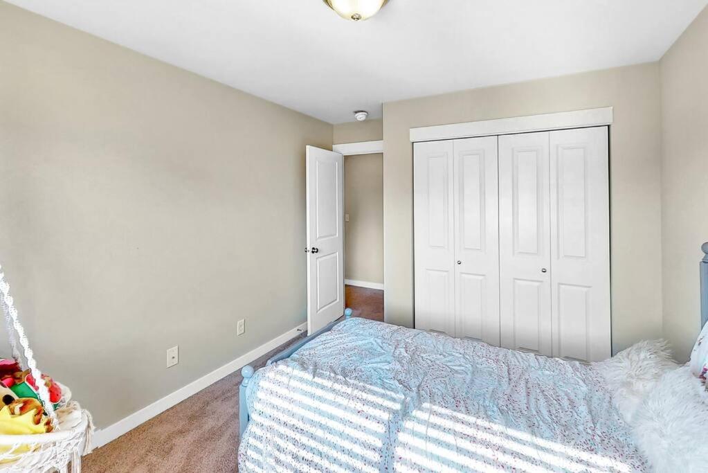 | Quiet family sized home