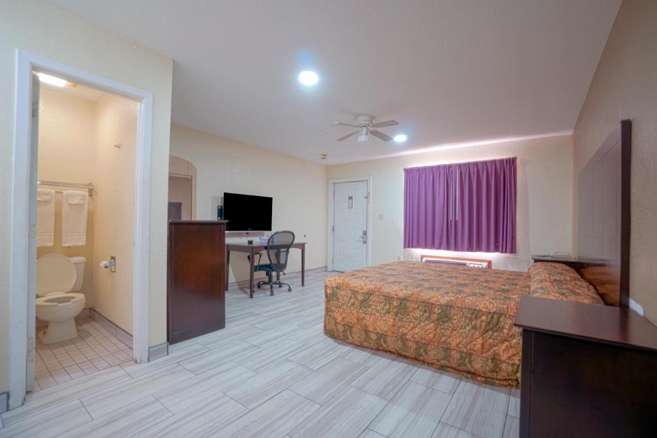 | Texas Inn San Benito By OYO near Harlingen, US Hwy 83