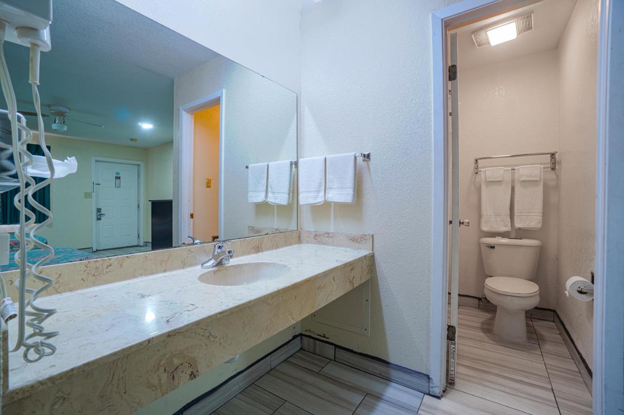 | Texas Inn San Benito By OYO near Harlingen, US Hwy 83