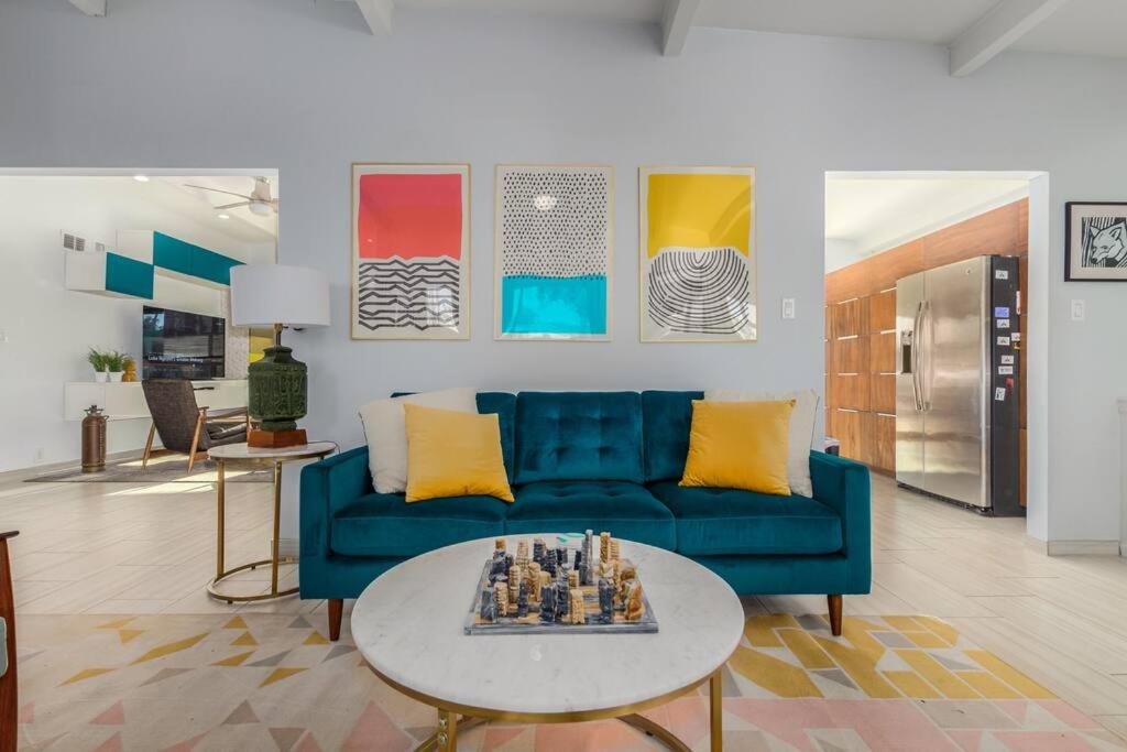 | Mid-Century Modern GEM