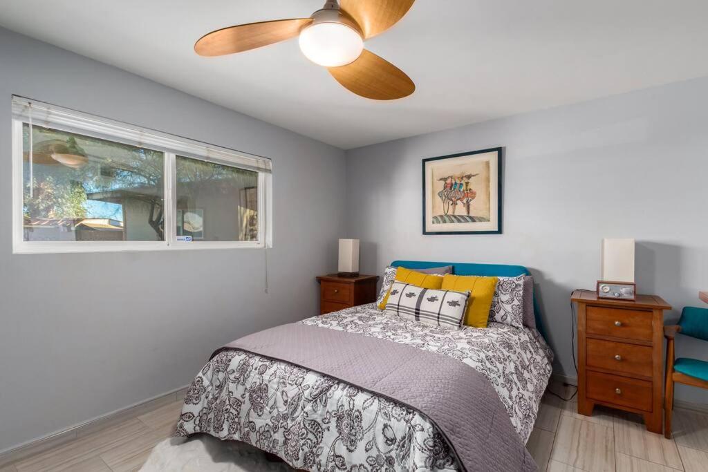 | Mid-Century Modern GEM