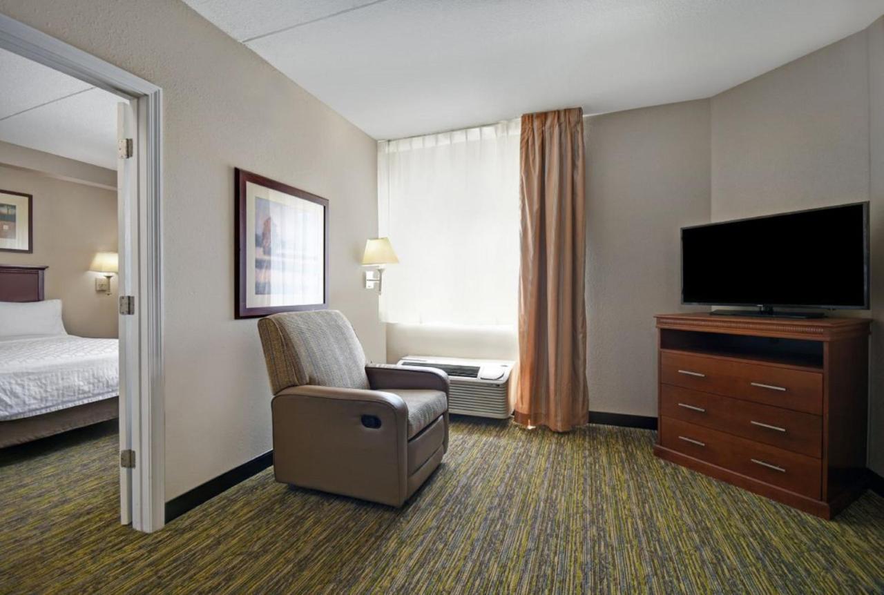  | Candlewood Suites Mooresville