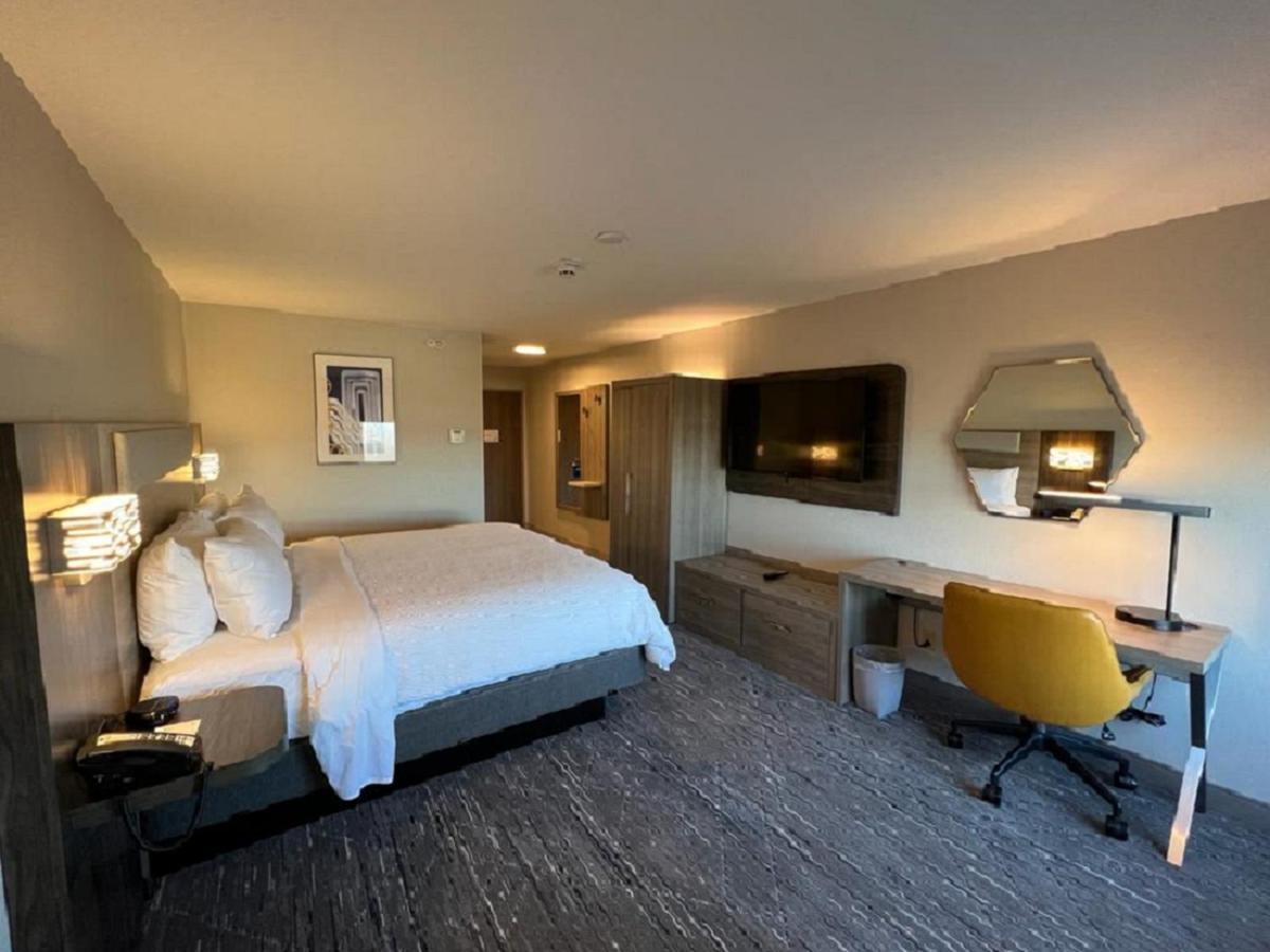 | Holiday Inn Express - Rensselaer, an IHG Hotel