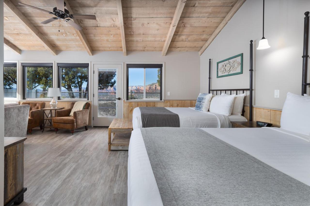 | Sky Ranch Lodge