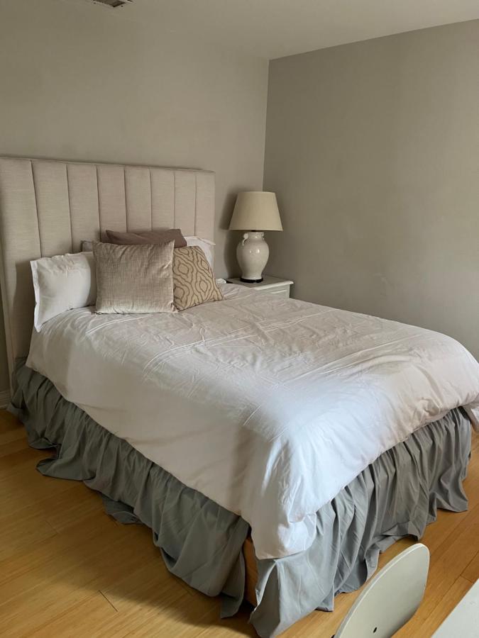 | Shabby chic abode in Los Angeles ca