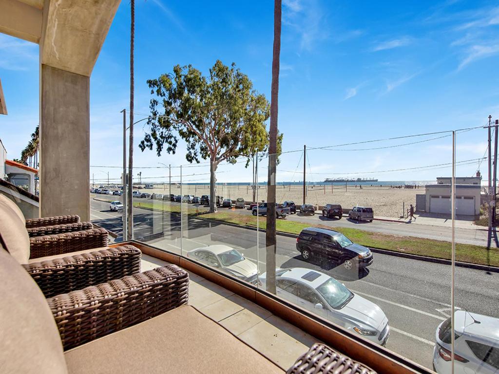 | Beachfront Villa. Newly renovated with big Game Room.