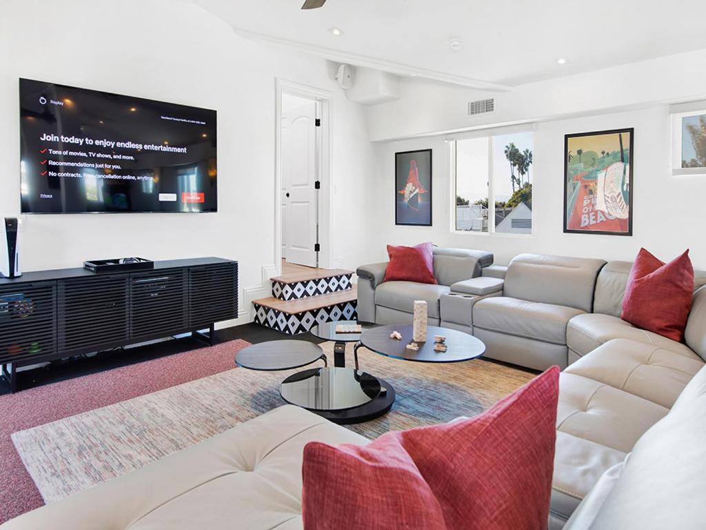 | Beachfront Villa. Newly renovated with big Game Room.