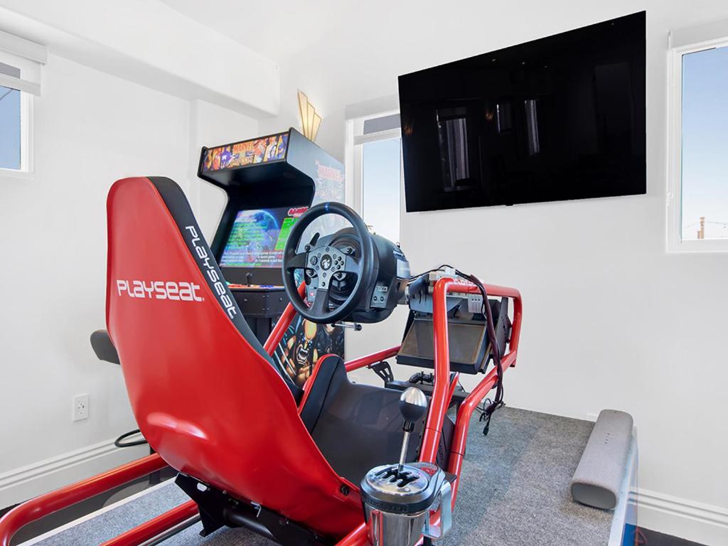| Beachfront Villa. Newly renovated with big Game Room.