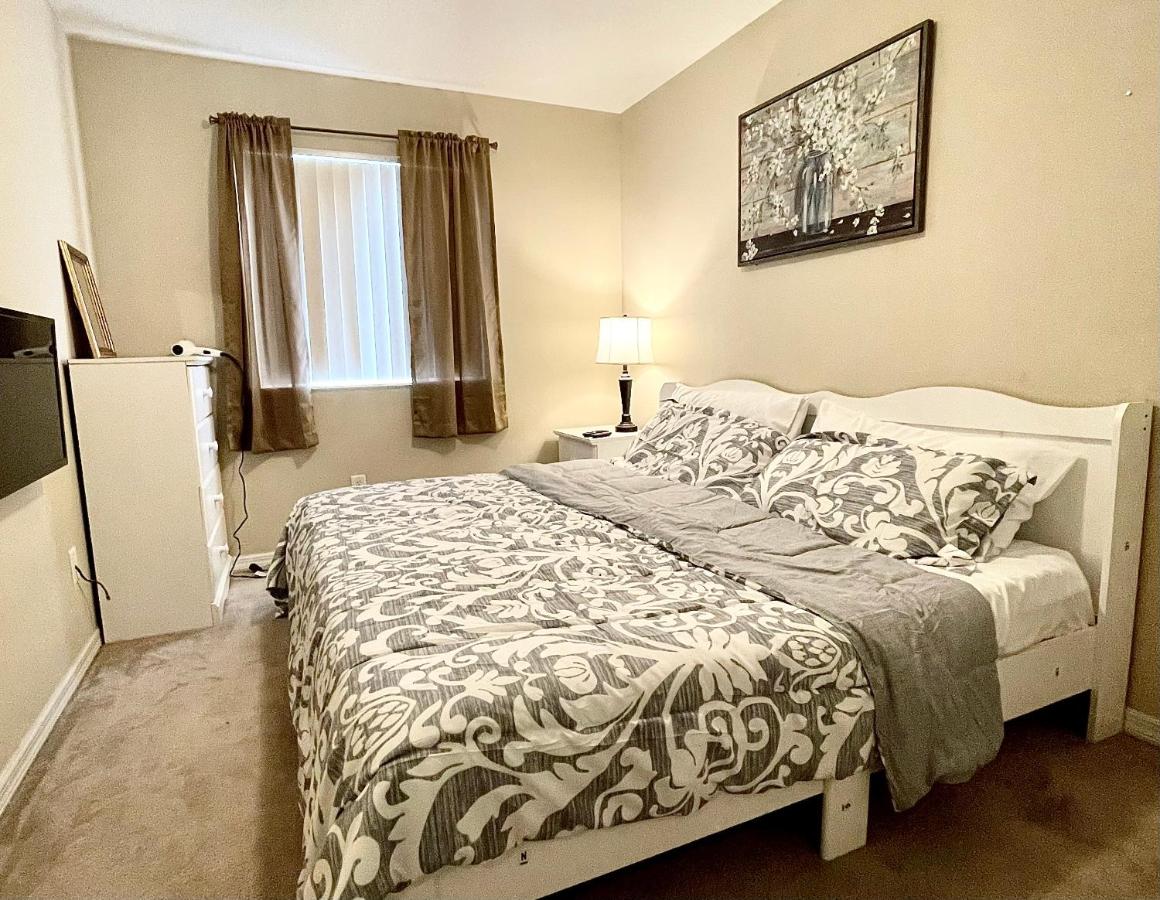 | Fabulous 3 Bedrooms 3 bath Townhouse in Kissimmee