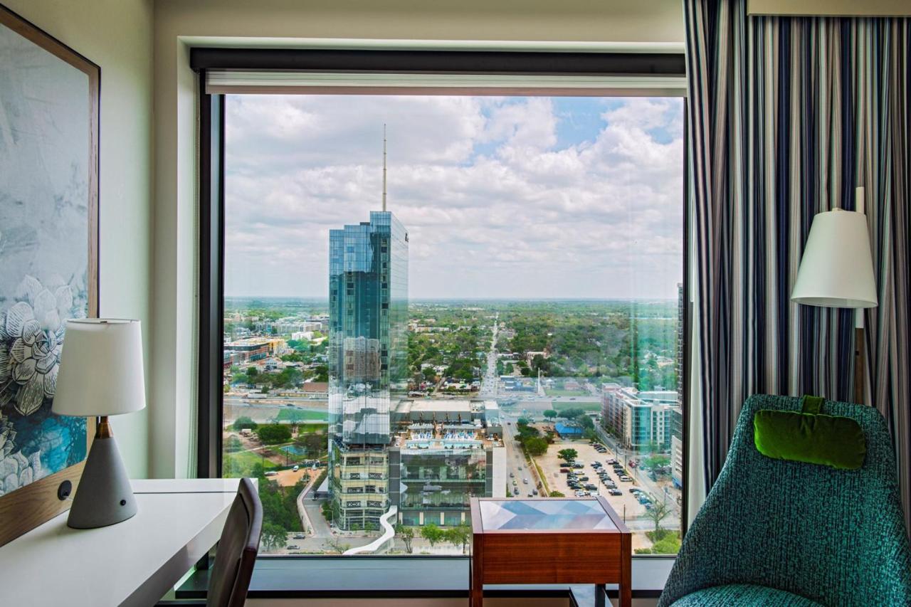 Skyline King, Guest room, 1 King, Skyline view, High floor at Austin Marriott Downtown