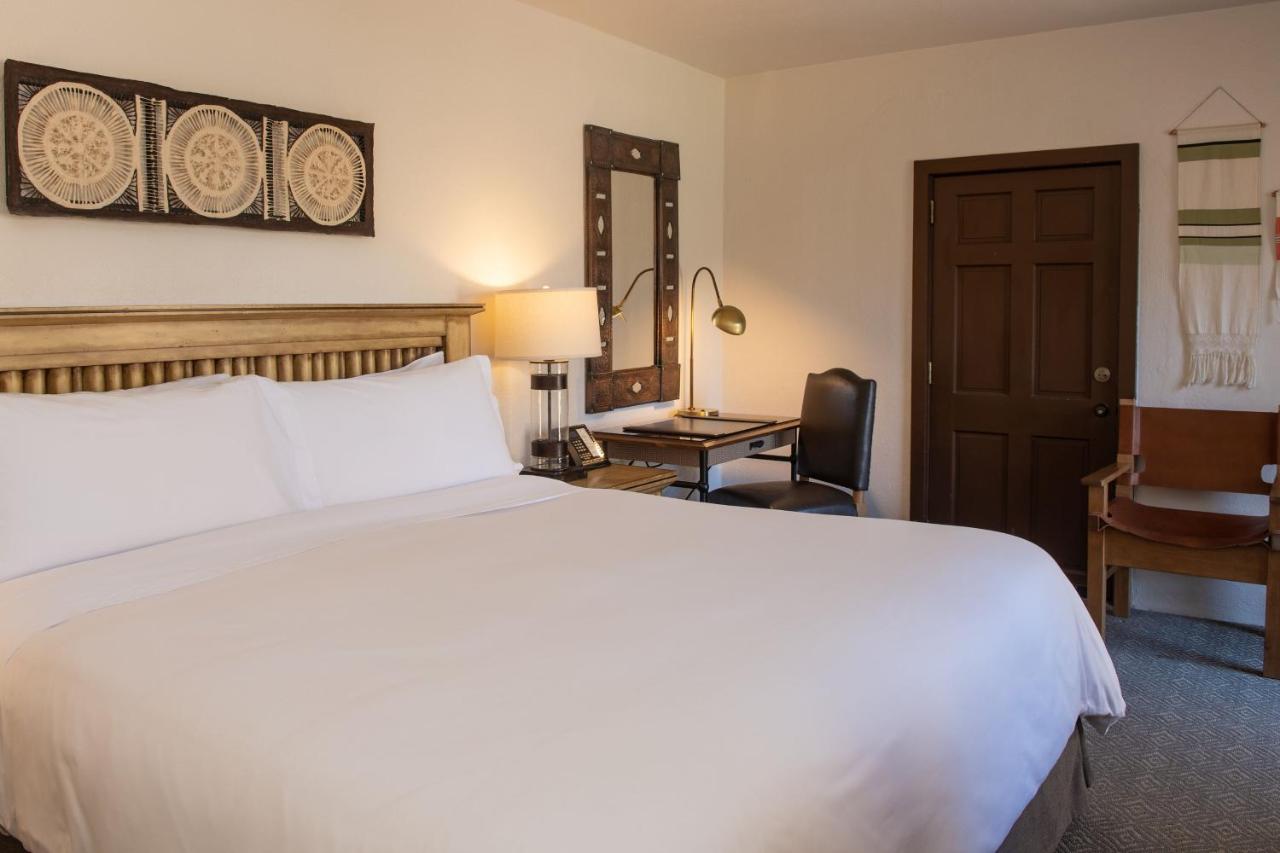 King Room at La Posada de Santa Fe, A Tribute Portfolio Resort & Spa by Marriott