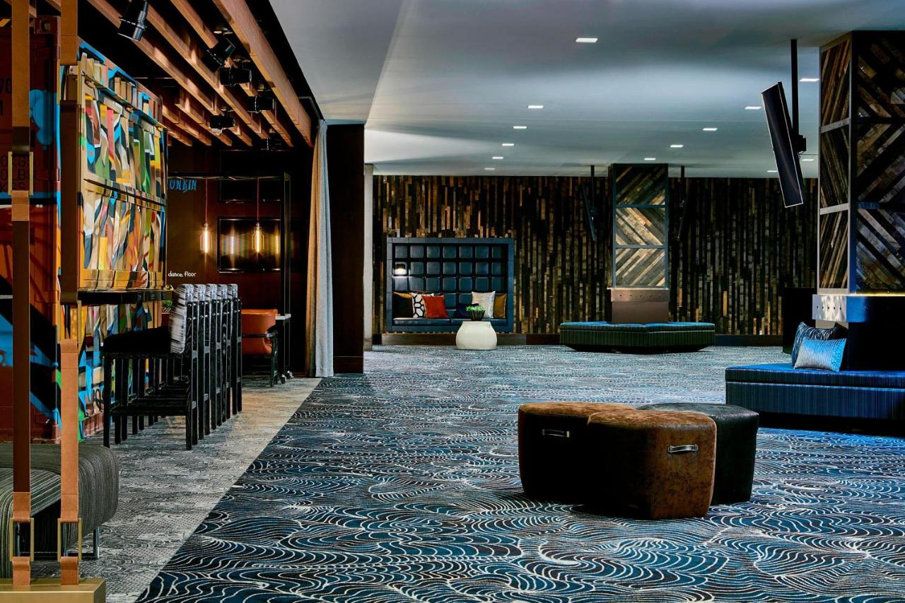 | Renaissance Nashville Hotel