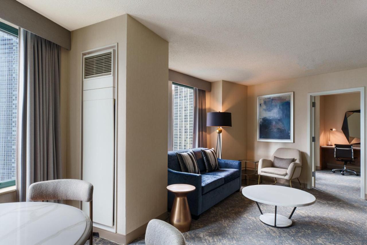 Executive Suite with Lake View at Sheraton Grand Chicago Riverwalk