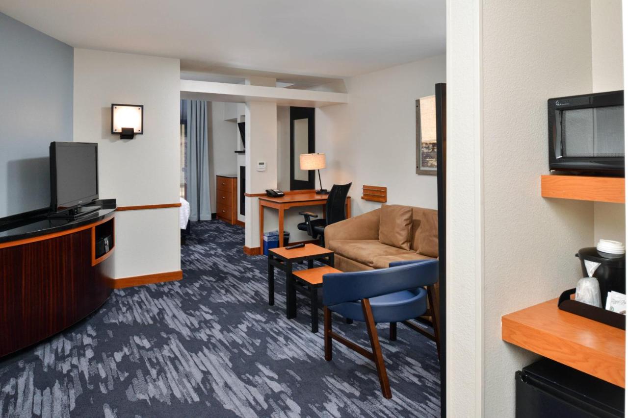  | Fairfield Inn & Suites Santa Cruz - Capitola