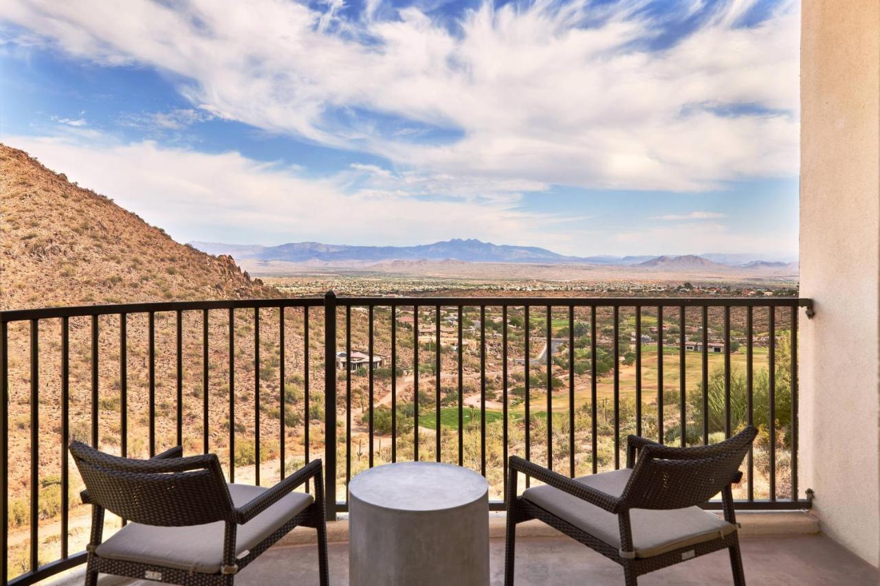 Cliffside, Larger Guest room, 2 Queen, Fireplace at ADERO Scottsdale Resort, Autograph Collection