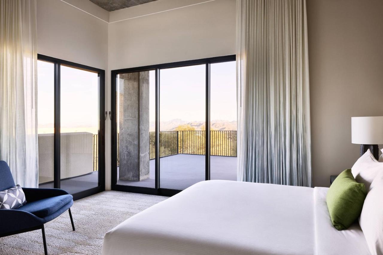Terrace Suite, 1 Bedroom Suite, 1 King, Mountain view at ADERO Scottsdale Resort, Autograph Collection