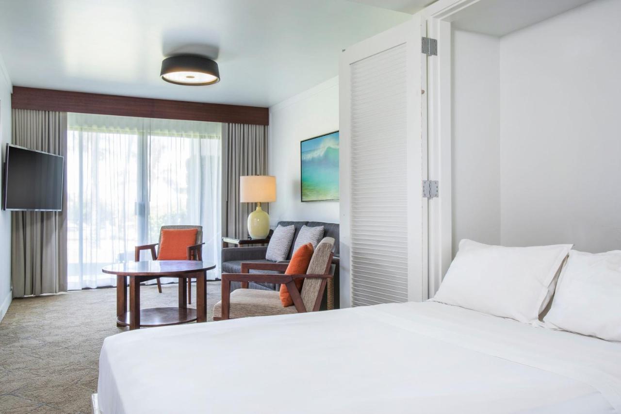 Junior Suite with Ocean View at Sheraton Maui Resort & Spa
