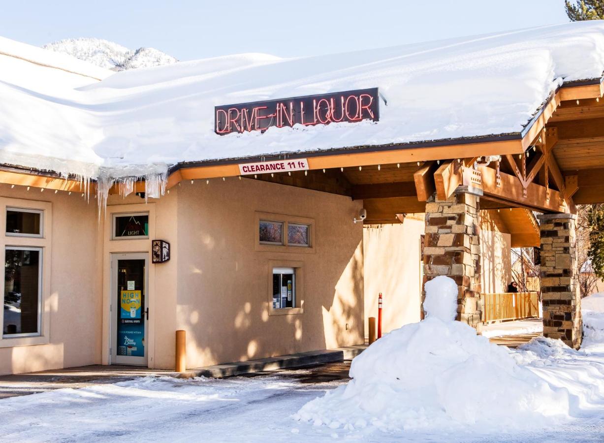| Flying Saddle Resort and Steak House