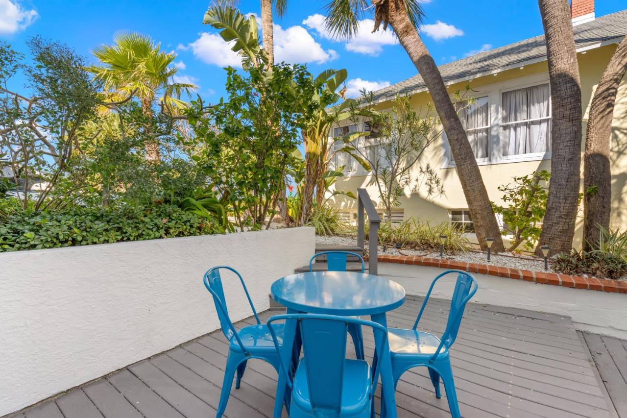 | Inn on the Beach
