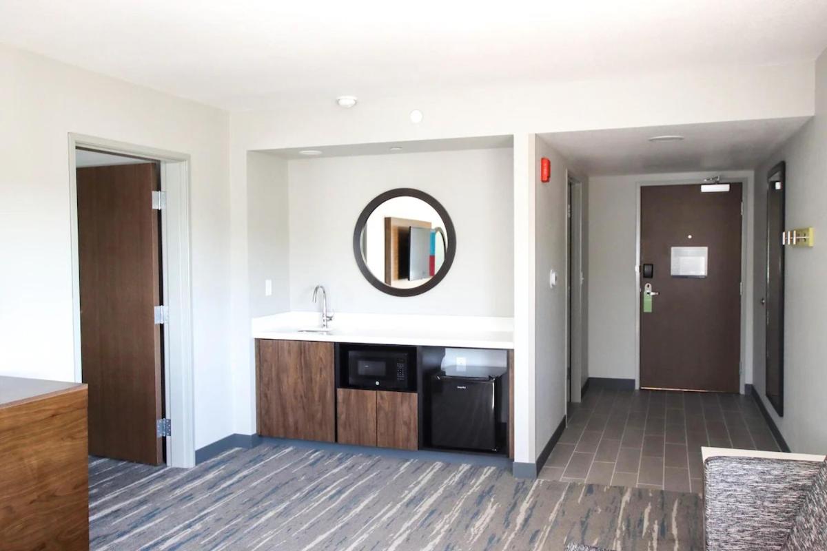 King Suite with City View - Non-Smoking at Hampton Inn Lead