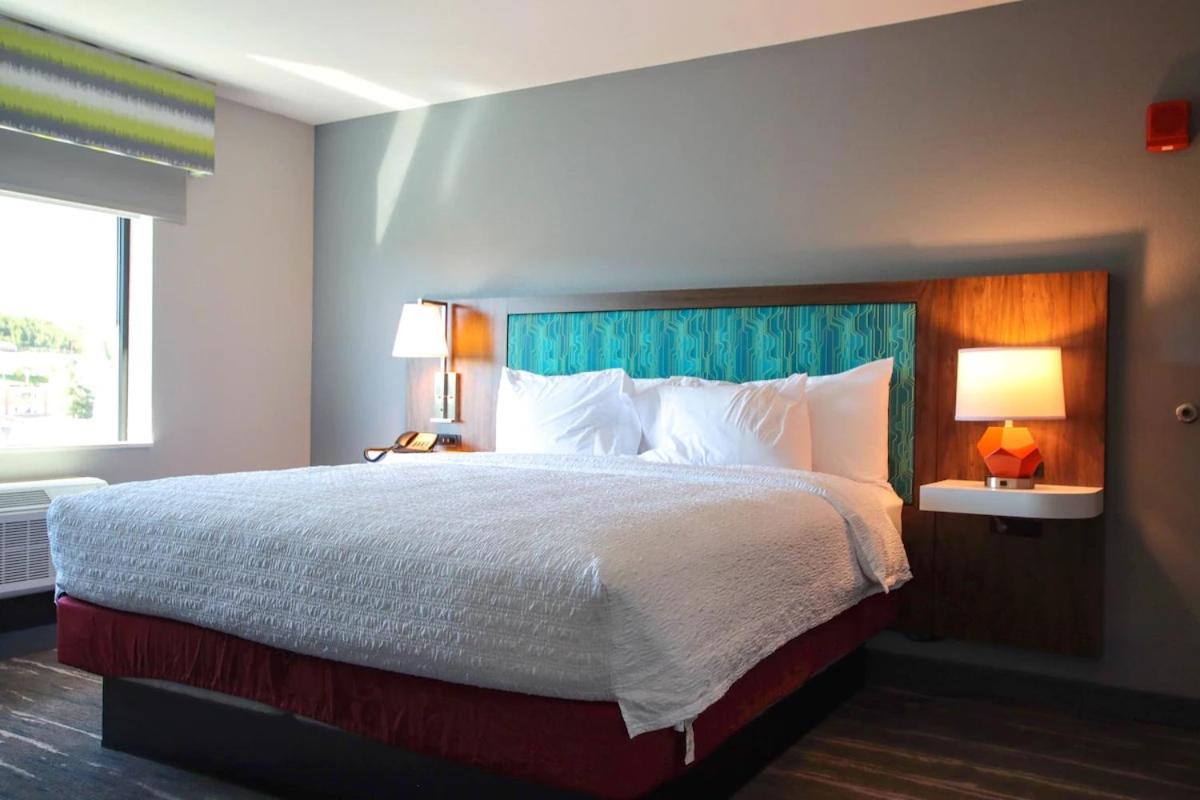 King Suite with City View - Non-Smoking at Hampton Inn Lead