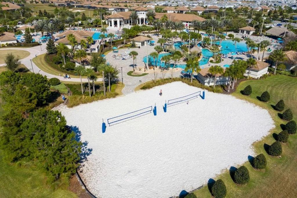  | Luxury Villa House W/ Private Pool & Spa, BBQ & Resort Water Park - Near Disney