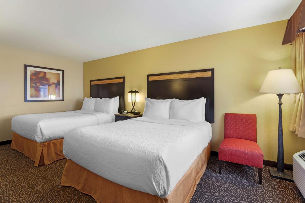 Queen Room with Two Queen Beds - Non-Smoking at Best Western Plus Castle Rock