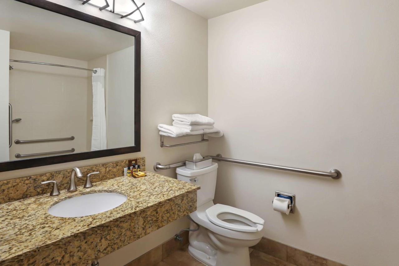 King Room - Disability Access at Best Western Plus Castle Rock