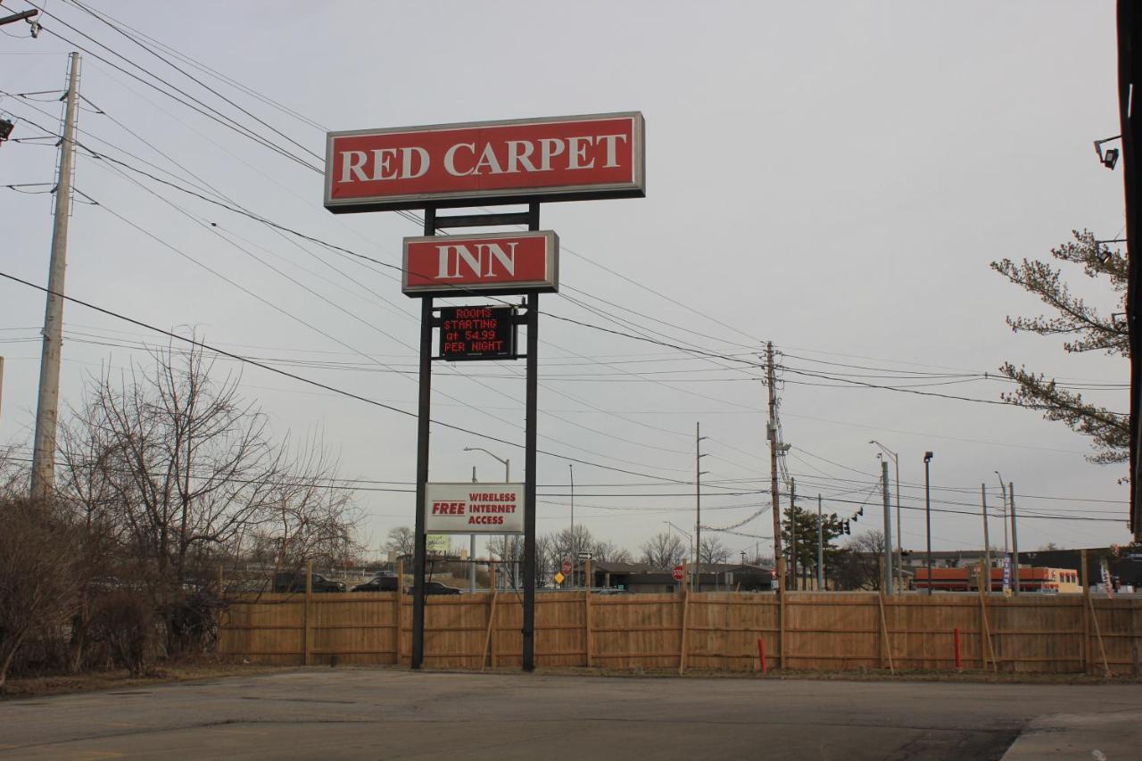  | Red Carpet Inn - Louisville
