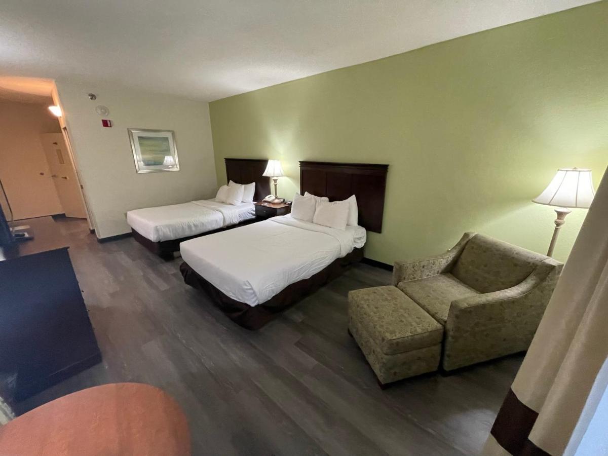 Queen Room with Two Queen Beds - Accessible/Non Smoking at Comfort Inn Pinehurst - Southern Pines