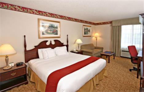 | Holiday Inn Express Winston-Salem, an IHG Hotel