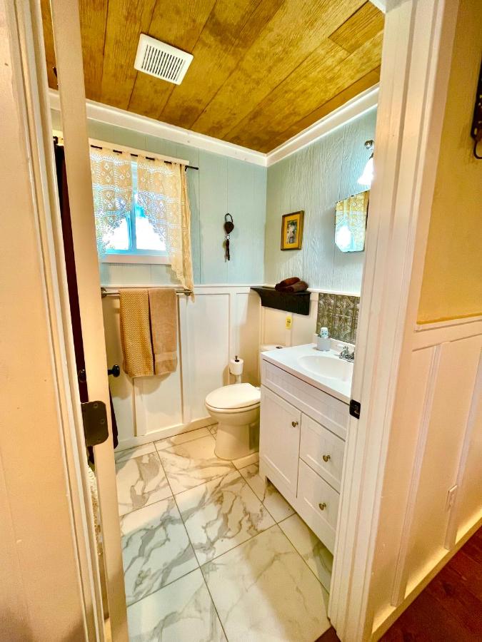 Three-Bedroom House at The Alexander at Creek Road